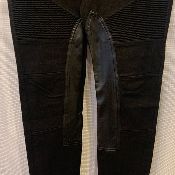 Wilfred Black Ribbed Apparel - Picture 6 of 7